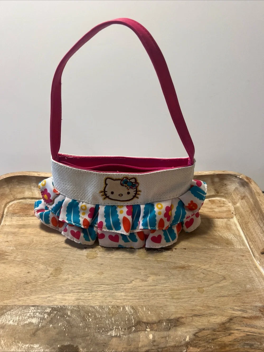 Hello Kitty Vintage 2006 Pink and White Mini Skirt Ruffle Kids Purse